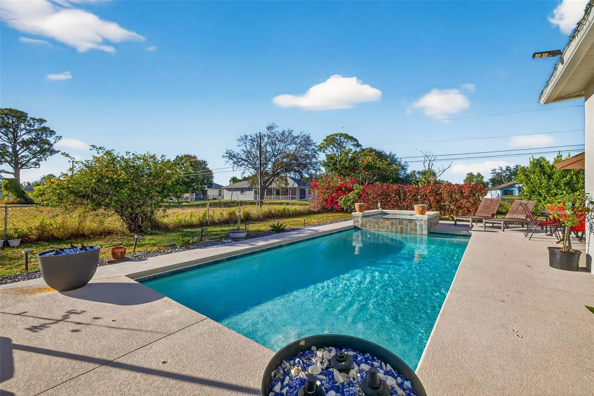 812 SW 11th Court Cape Coral FL 33991