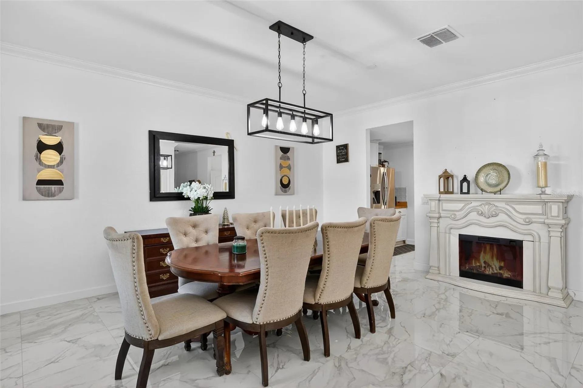 812 SW 11th Court Cape Coral FL 33991