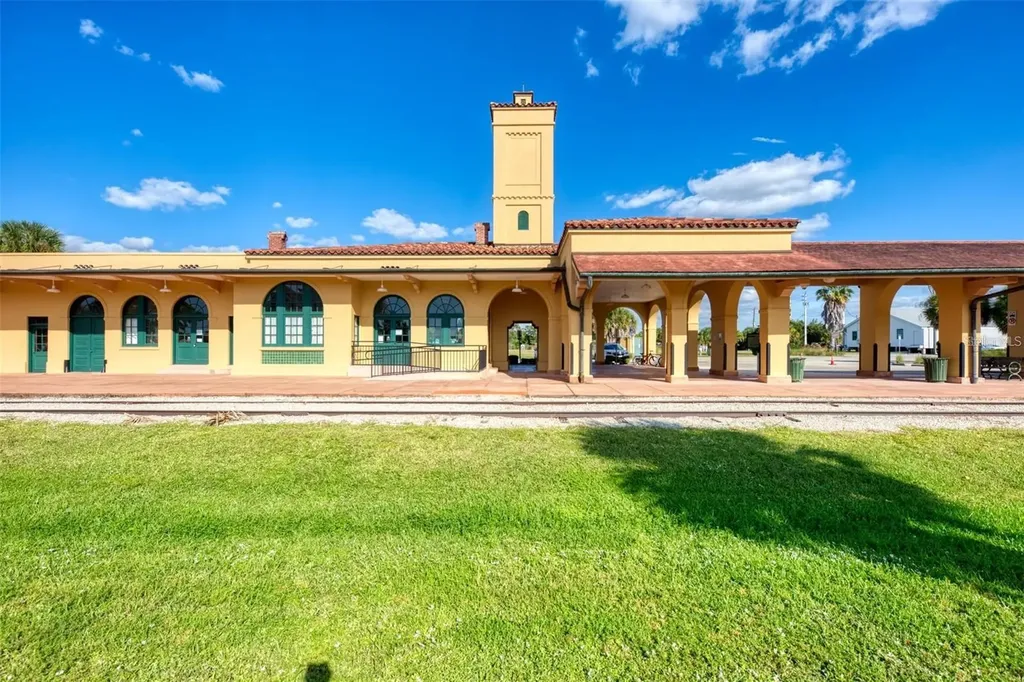 335 Saint George Court Venice FL 34293
