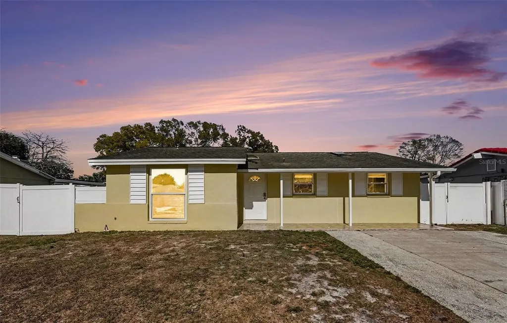 9031 Tree Valley Circle Tampa FL 33615