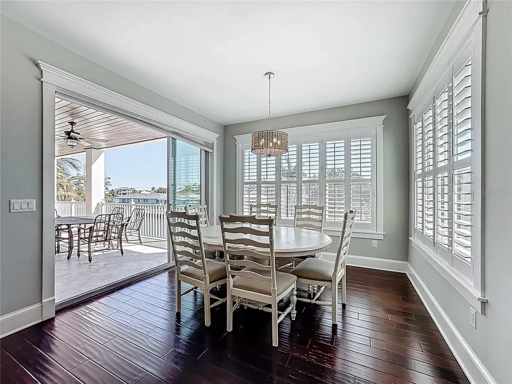 529 77th Street Holmes Beach FL 34217