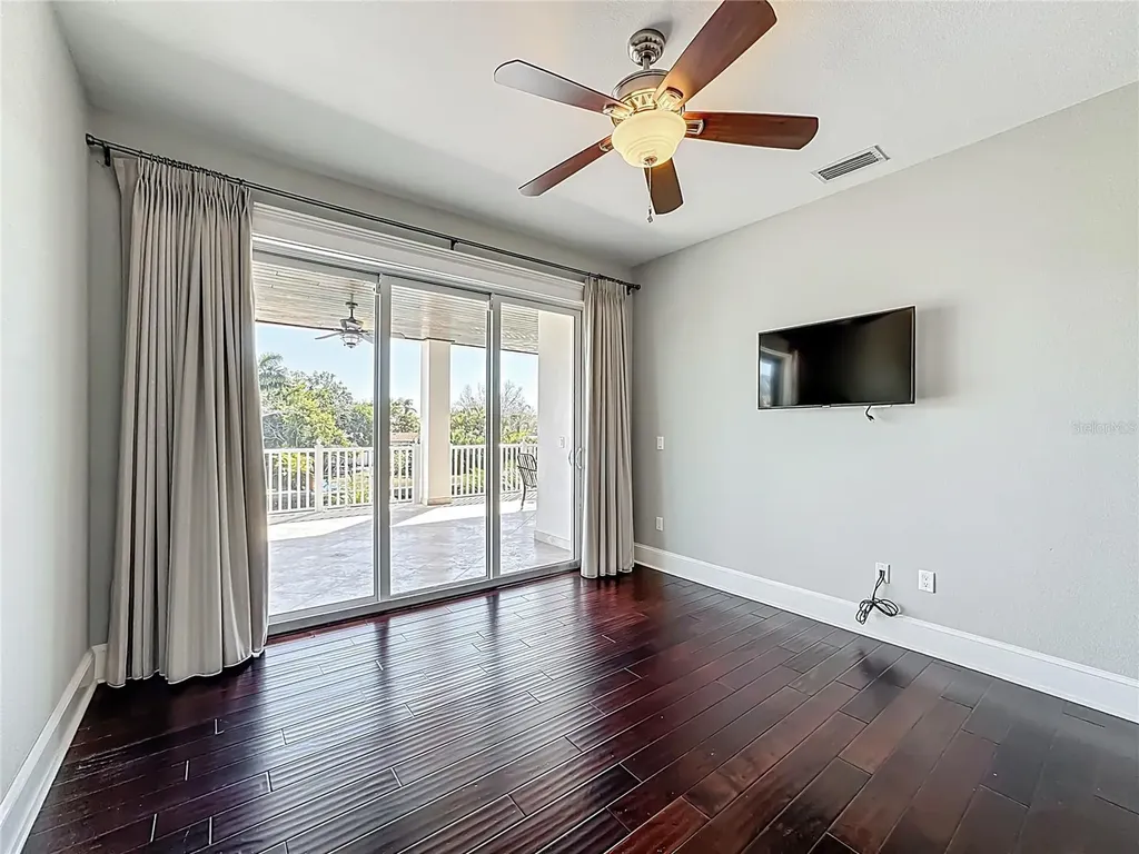 529 77th Street Holmes Beach FL 34217