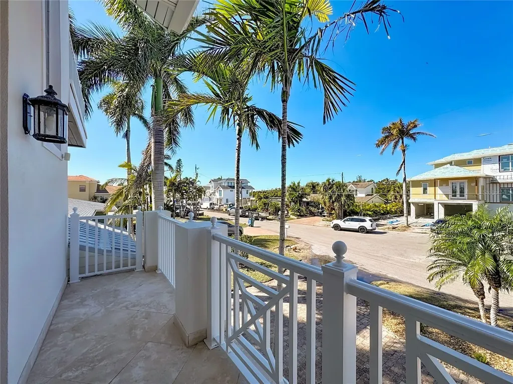 529 77th Street Holmes Beach FL 34217