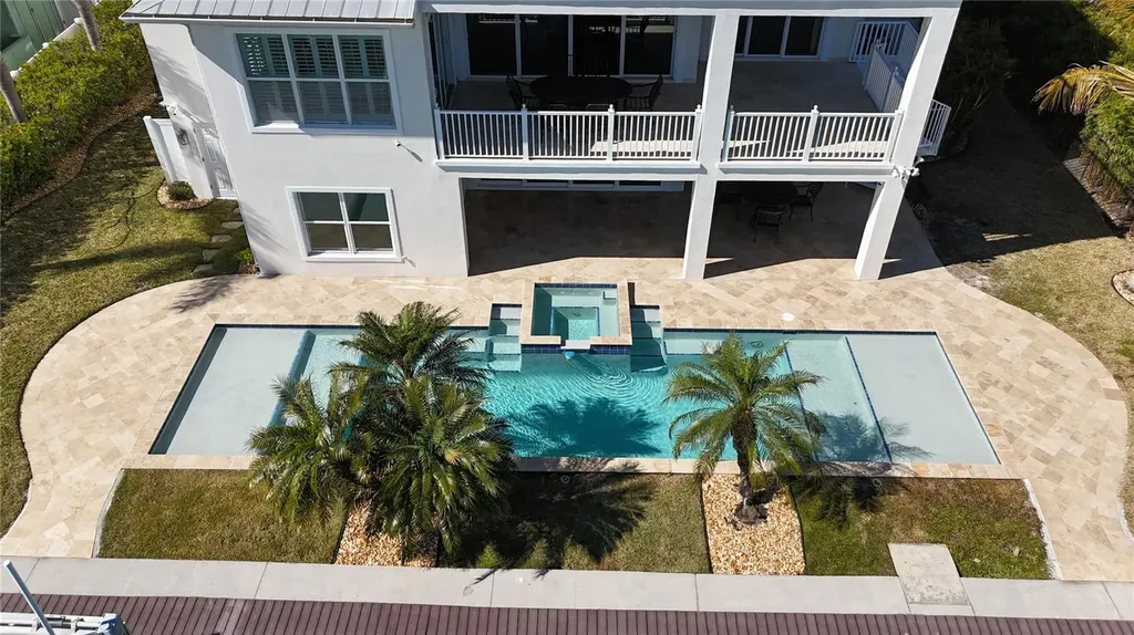 529 77th Street Holmes Beach FL 34217