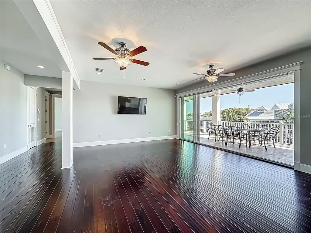529 77th Street Holmes Beach FL 34217