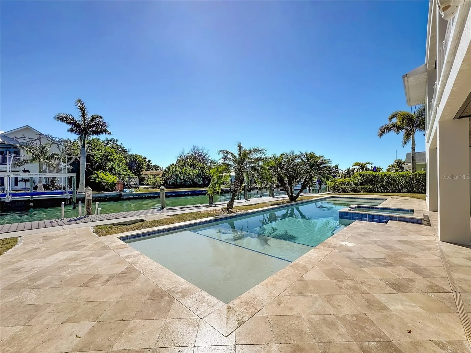 529 77th Street Holmes Beach FL 34217