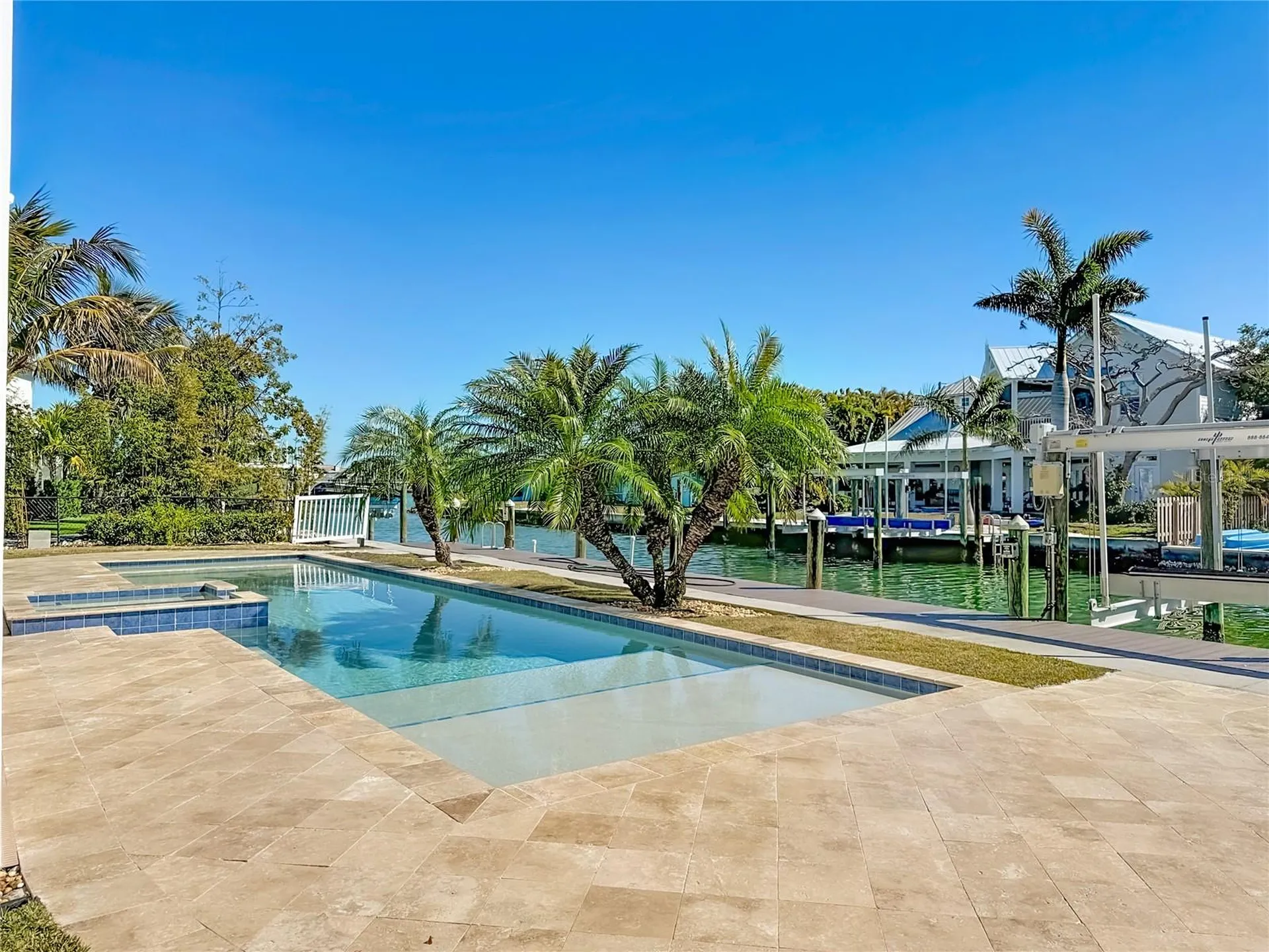 529 77th Street Holmes Beach FL 34217