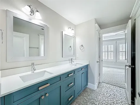 529 77th Street Holmes Beach FL 34217