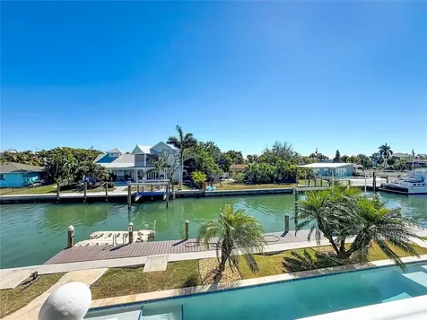 529 77th Street Holmes Beach FL 34217