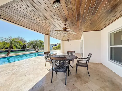 529 77th Street Holmes Beach FL 34217