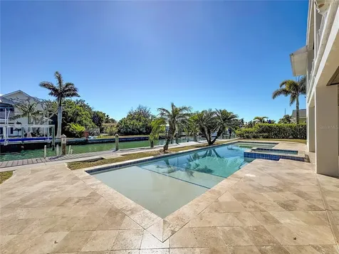 529 77th Street Holmes Beach FL 34217