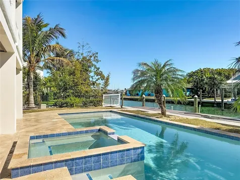 529 77th Street Holmes Beach FL 34217