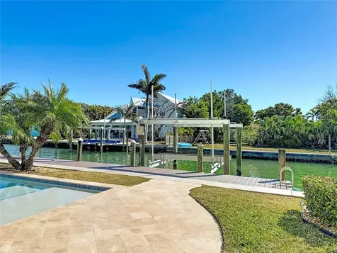 529 77th Street Holmes Beach FL 34217