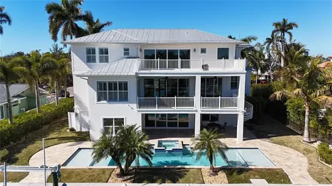 529 77th Street Holmes Beach FL 34217