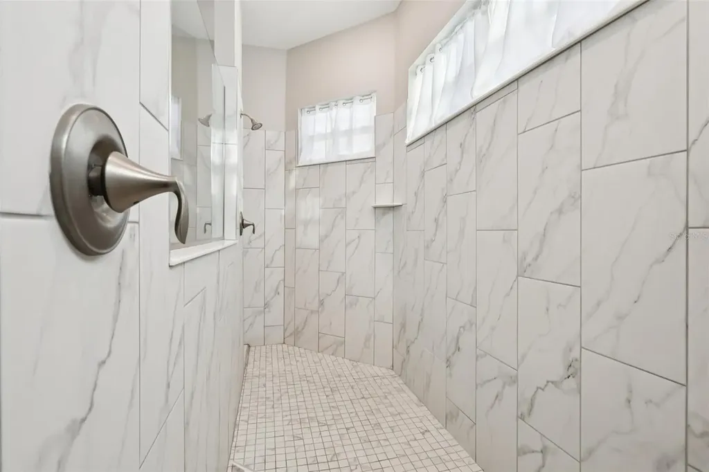 8847 Fallen Oak Drive Davenport FL 33896