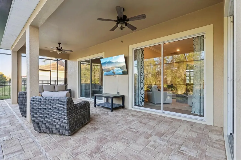 8847 Fallen Oak Drive Davenport FL 33896