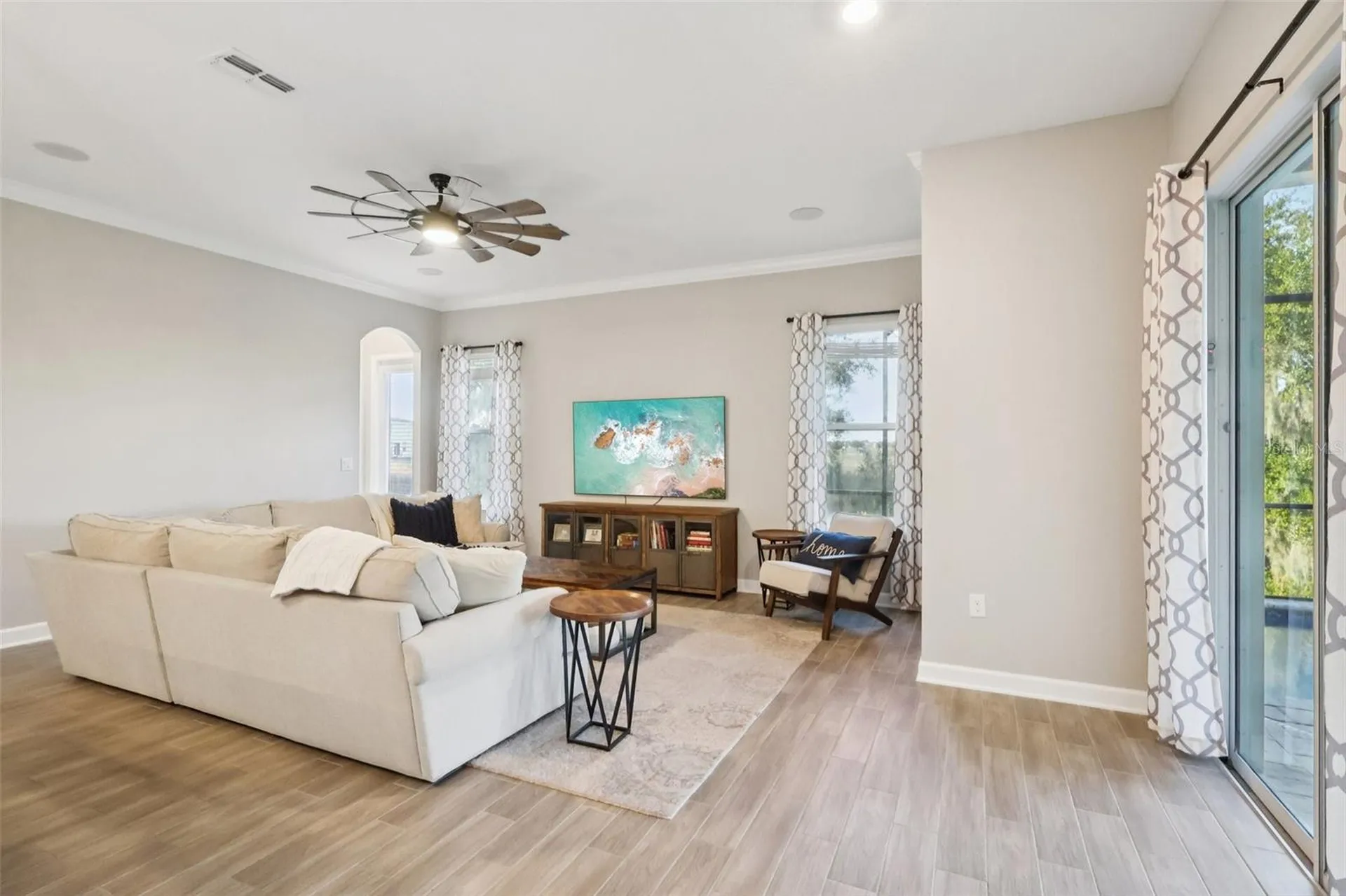8847 Fallen Oak Drive Davenport FL 33896