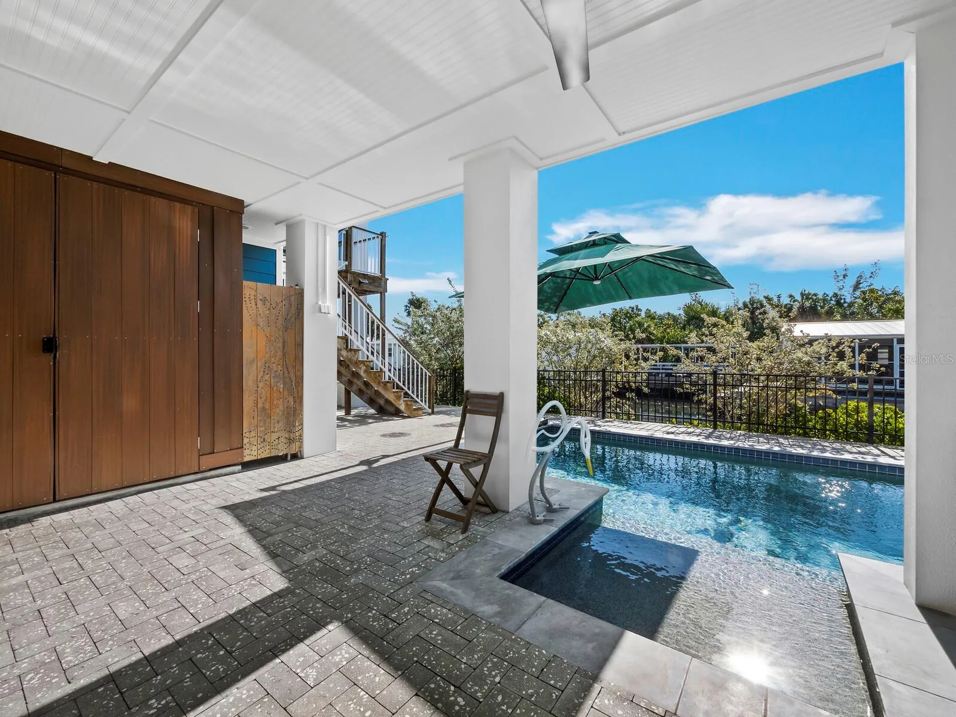758 Saint Judes Drive N Longboat Key FL 34228