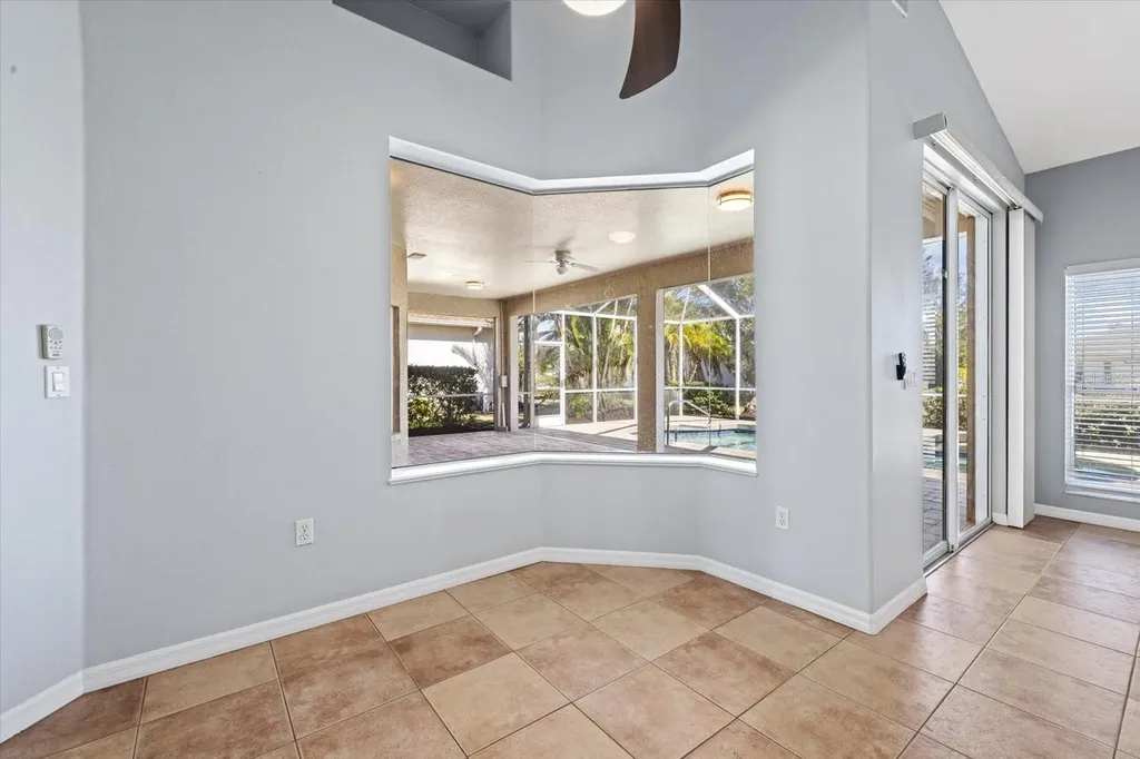 4046 Green Tree Avenue Sarasota FL 34233