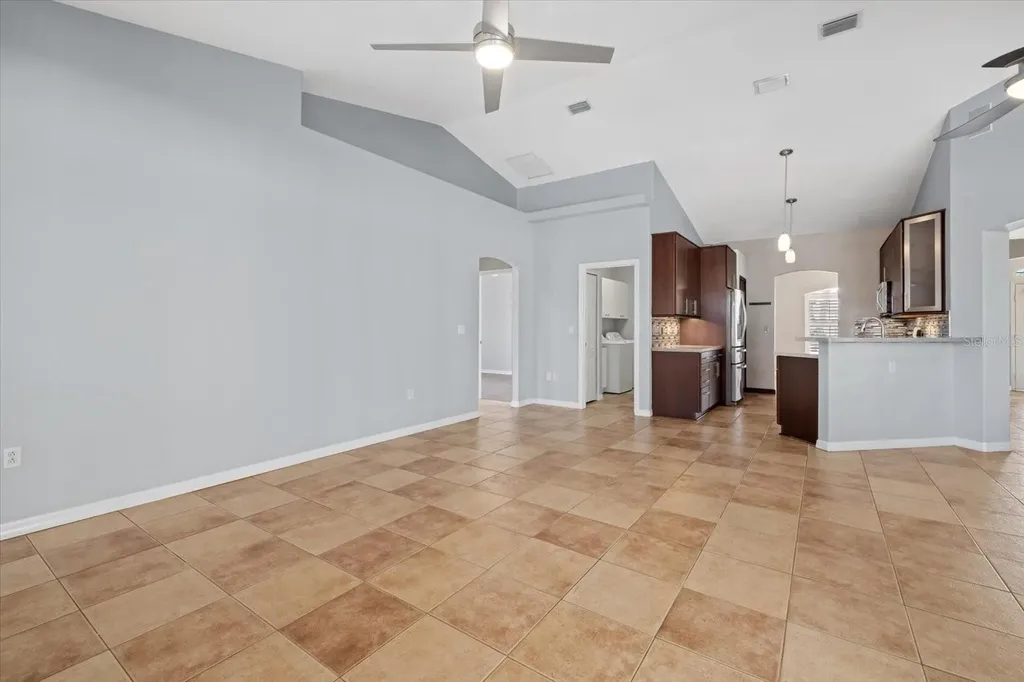 4046 Green Tree Avenue Sarasota FL 34233