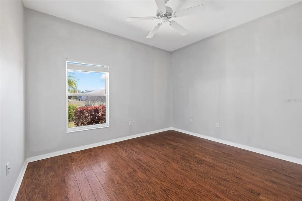 4046 Green Tree Avenue Sarasota FL 34233