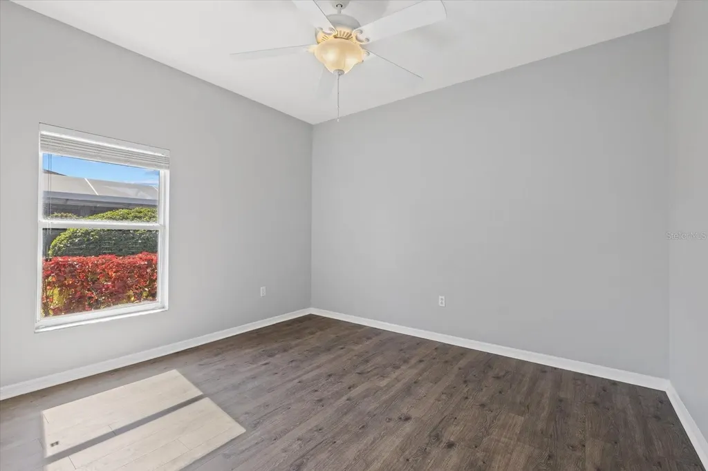 4046 Green Tree Avenue Sarasota FL 34233
