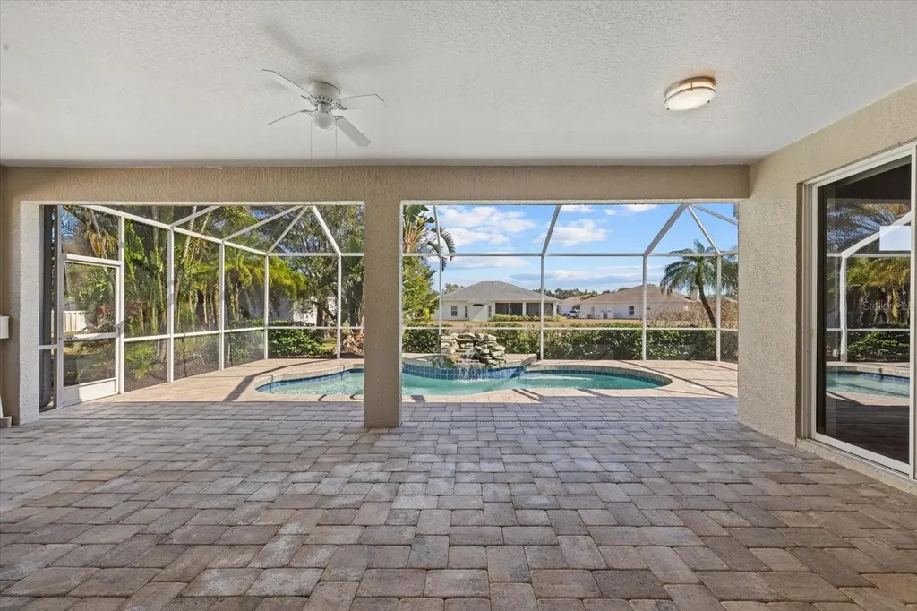 4046 Green Tree Avenue Sarasota FL 34233