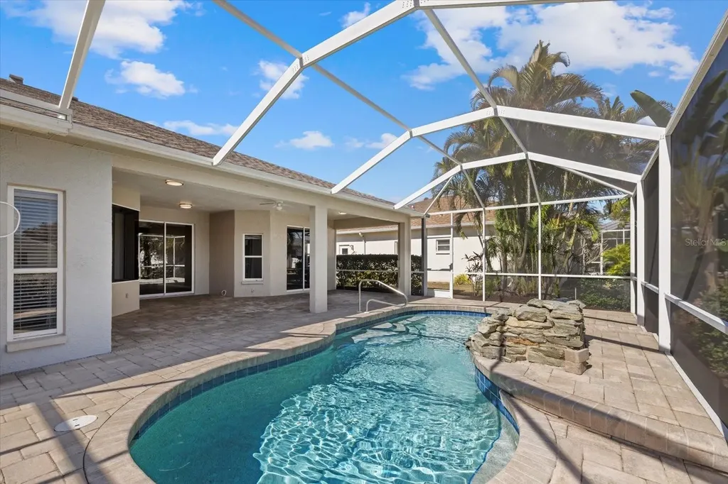 4046 Green Tree Avenue Sarasota FL 34233