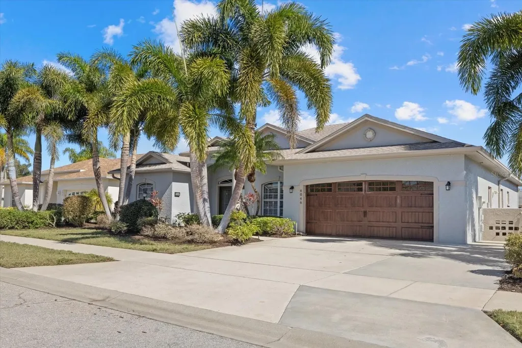 4046 Green Tree Avenue Sarasota FL 34233