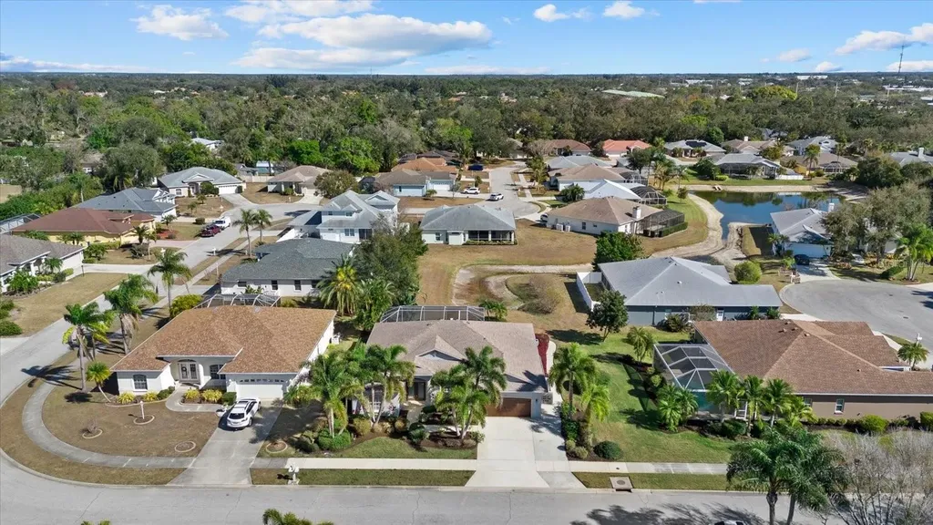 4046 Green Tree Avenue Sarasota FL 34233
