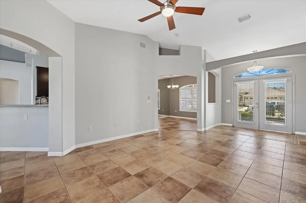 4046 Green Tree Avenue Sarasota FL 34233