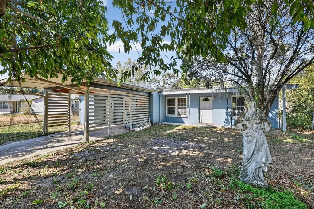 4516 26th Avenue S Tampa FL 33619