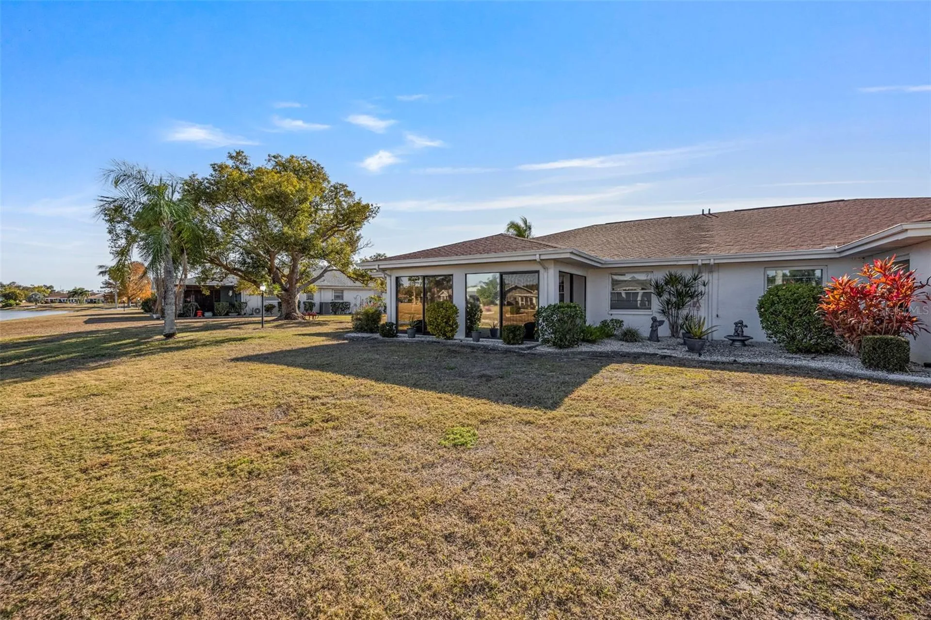 1207 Bluewater Drive Sun City Center FL 33573