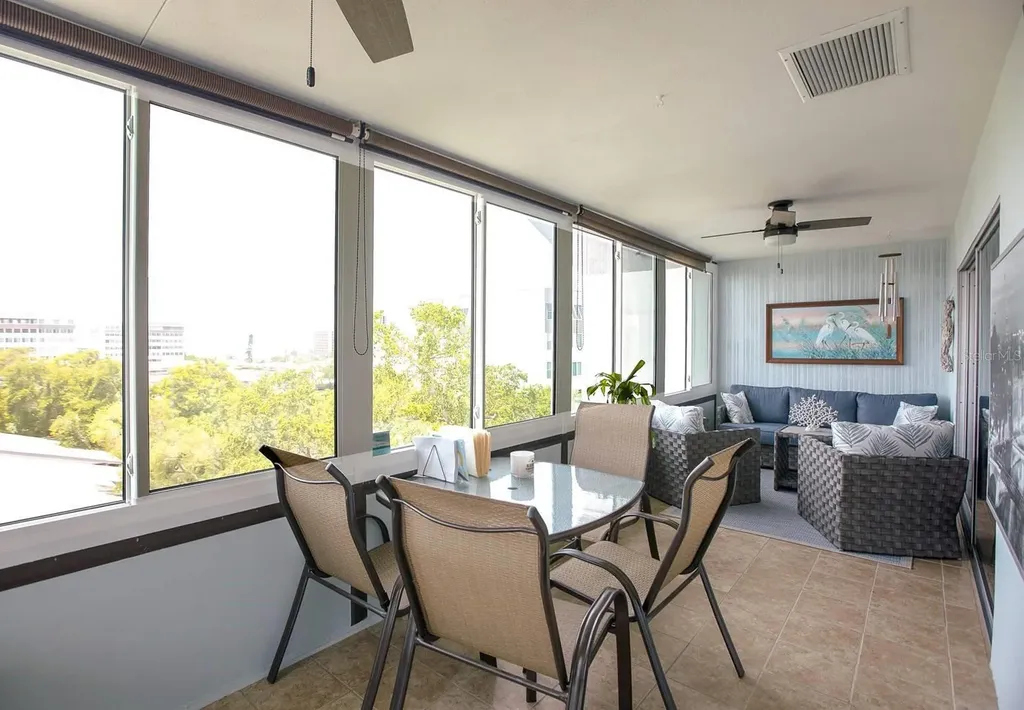 1255 E Peppertree Drive Sarasota FL 34242