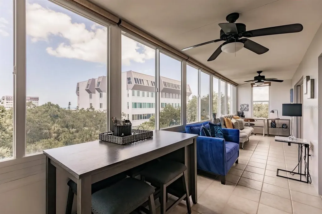 1255 E Peppertree Drive Sarasota FL 34242