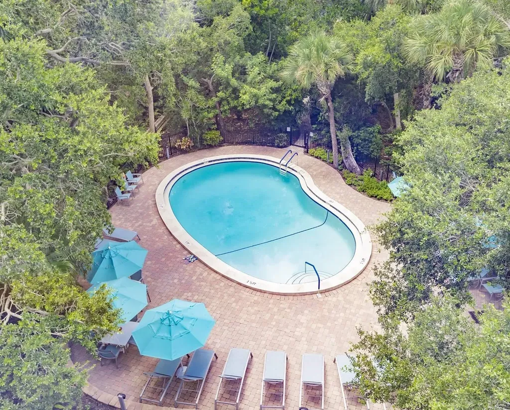 1255 E Peppertree Drive Sarasota FL 34242