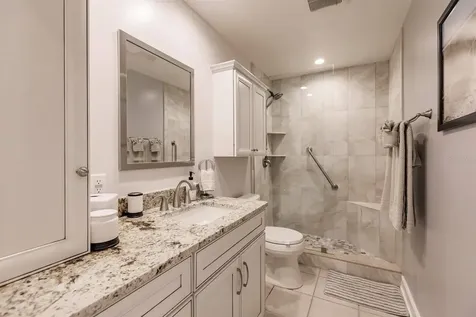 1255 E Peppertree Drive Sarasota FL 34242