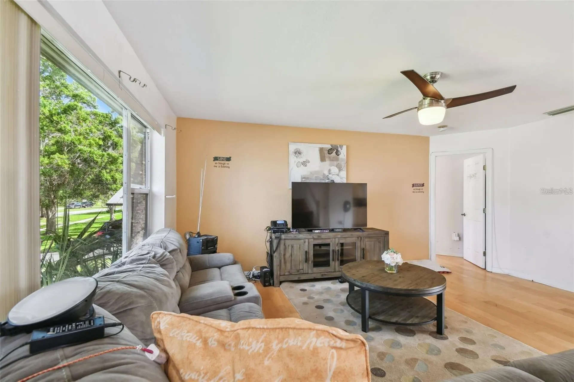 317 Shore Drive E Oldsmar FL 34677