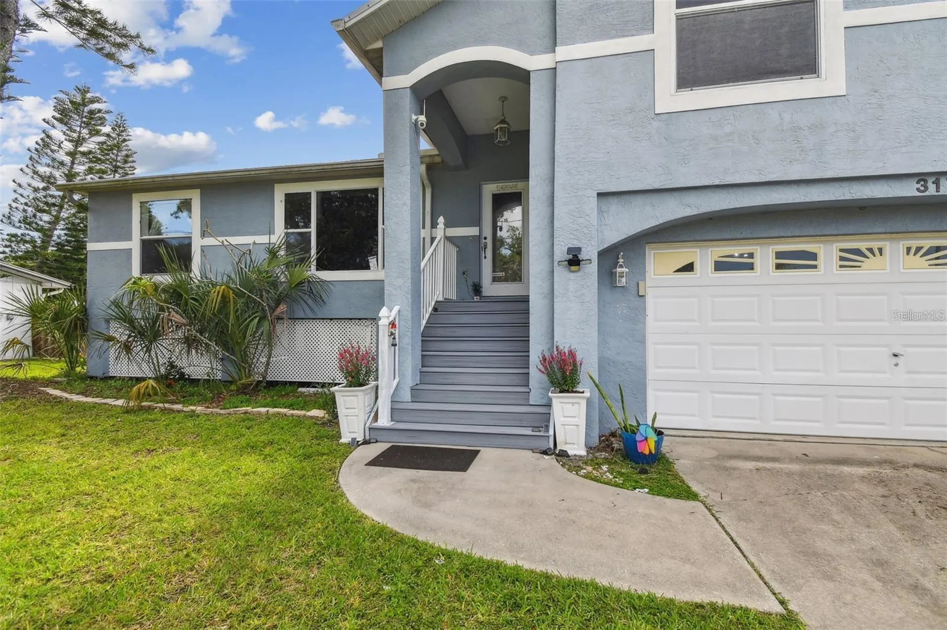 317 Shore Drive E Oldsmar FL 34677