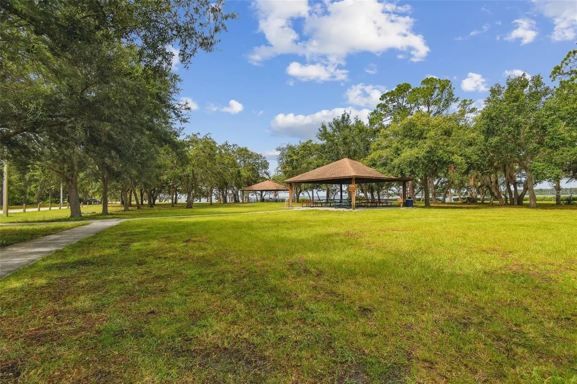 317 Shore Drive E Oldsmar FL 34677