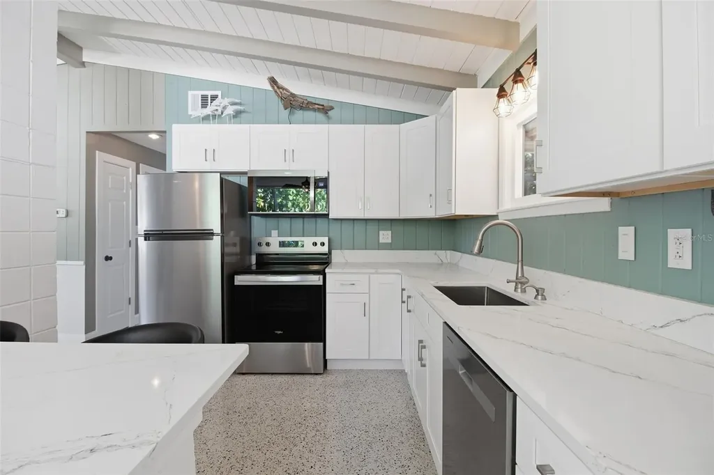 4626 Gleason Avenue Sarasota FL 34242