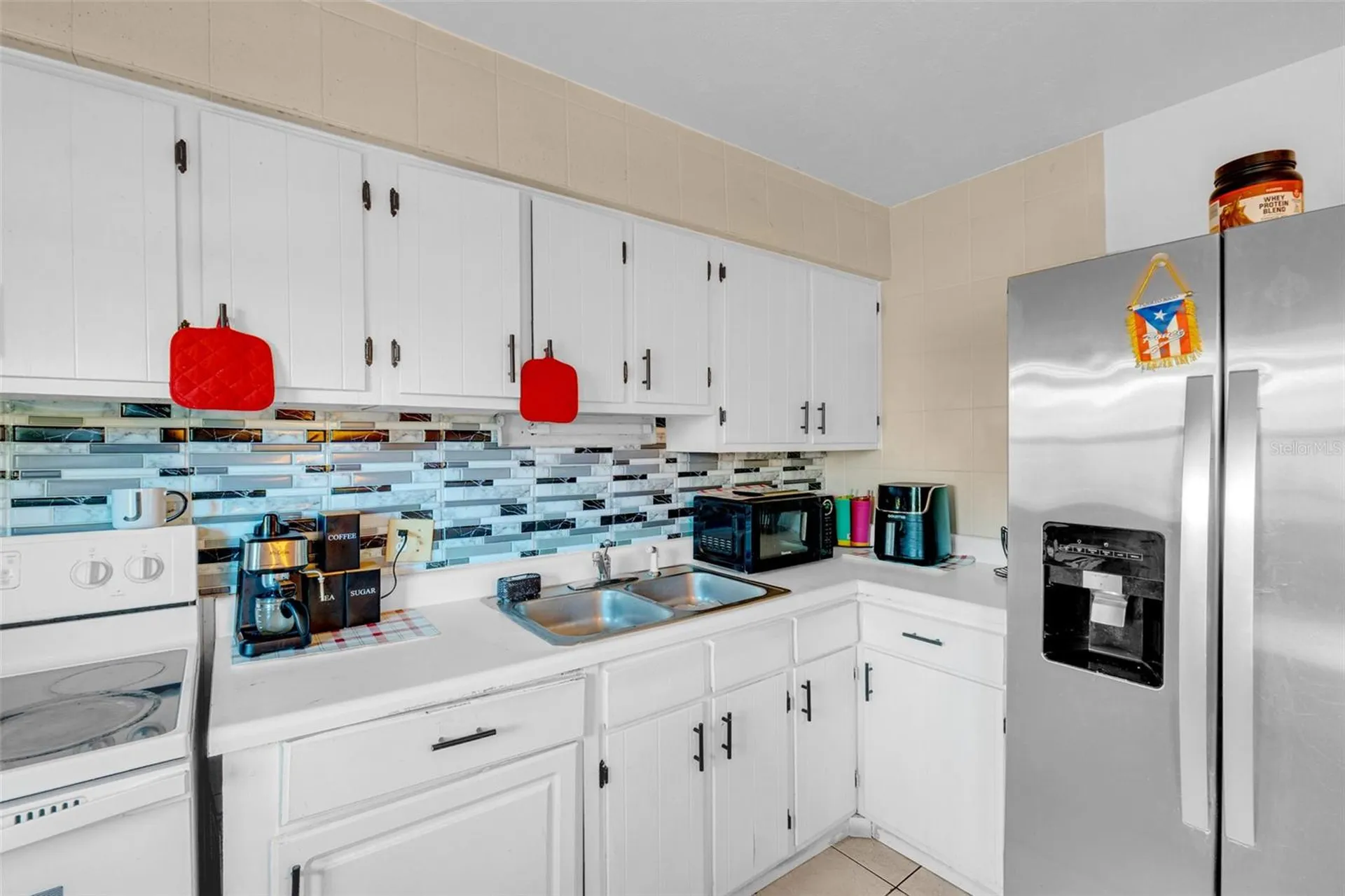 1605 W Oak Ridge Road Orlando FL 32809