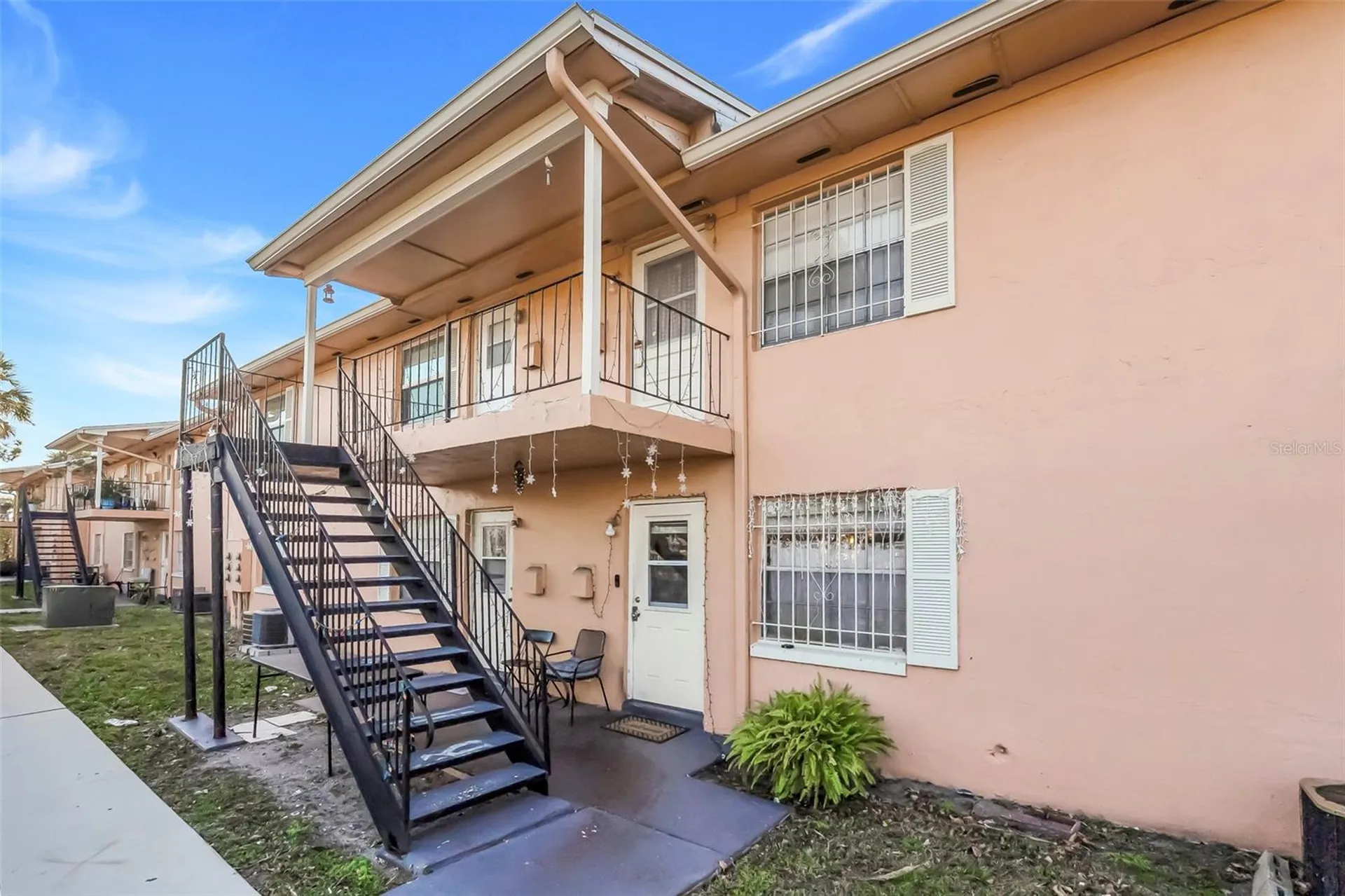 1605 W Oak Ridge Road Orlando FL 32809