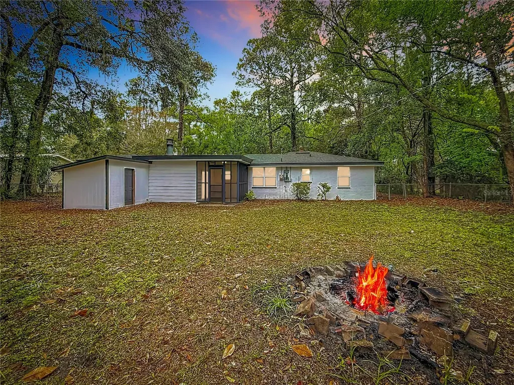 1013 NW 15th Avenue Gainesville FL 32601