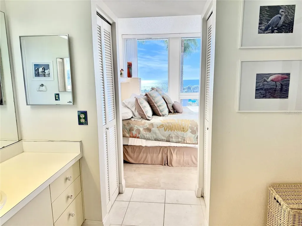 1105 Gulf Of Mexico Drive Longboat Key FL 34228