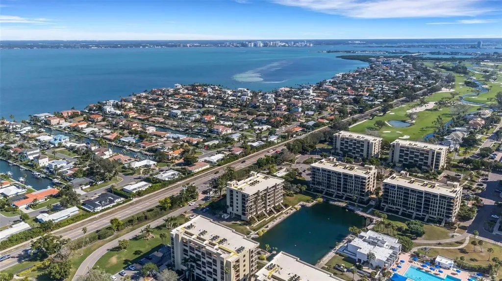 1105 Gulf Of Mexico Drive Longboat Key FL 34228