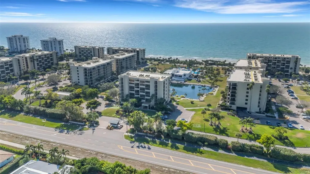 1105 Gulf Of Mexico Drive Longboat Key FL 34228
