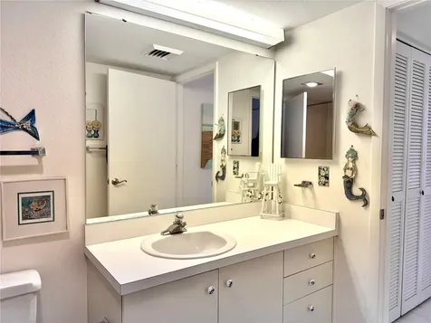 1105 Gulf Of Mexico Drive Longboat Key FL 34228