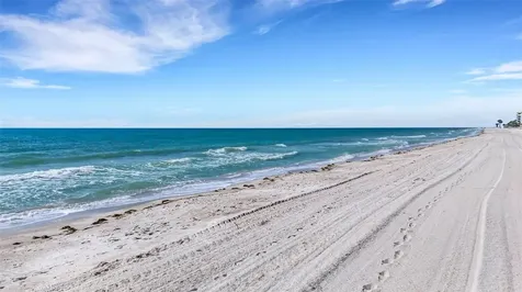 1105 Gulf Of Mexico Drive Longboat Key FL 34228
