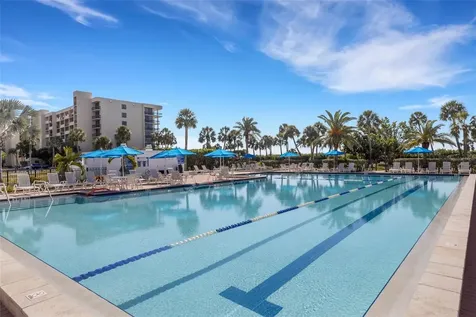 1105 Gulf Of Mexico Drive Longboat Key FL 34228
